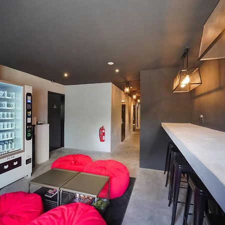Oyo 89635 Modular Langkawi Capsule Hotel Padang Mat Sirat Exterior photo