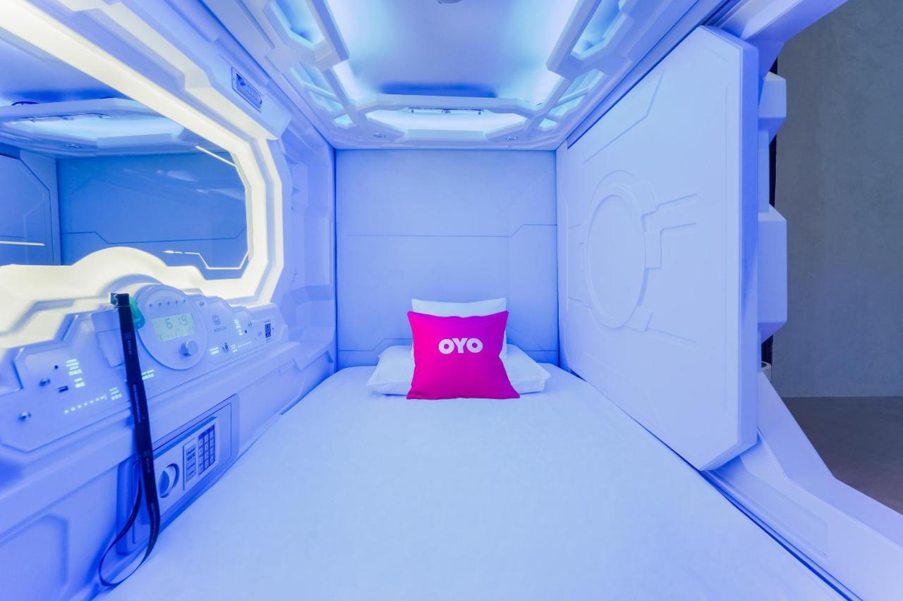 Oyo 89635 Modular Langkawi Capsule Hotel Padang Mat Sirat Exterior photo
